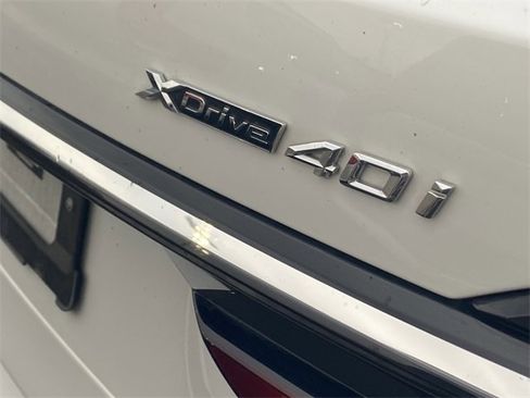 Certified 2023 BMW X7 xDrive40i w/ Premium Package image 5