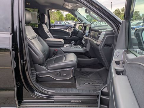 Used 2022 Ford F150 Lariat w/ Trailer Tow Package AWD/4WD image 43