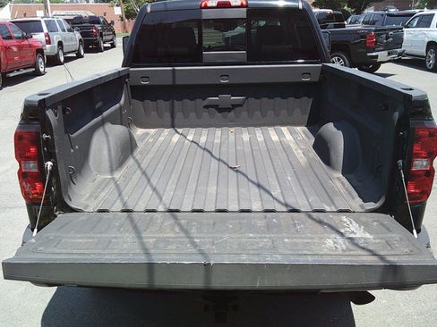 Used 2016 Chevrolet Silverado 2500 High Country w/ High Country Premium Package AWD/4WD image 6