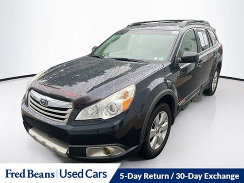 Used 2012 Subaru Outback 2.5i Limited w/ Moonroof Pkg AWD/4WD image 3