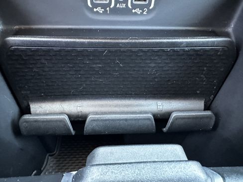 Used 2020 RAM 3500 Big Horn w/ Towing Technology Group AWD/4WD image 21