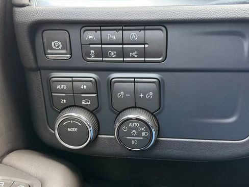 New 2026 Chevrolet Tahoe LT image 19