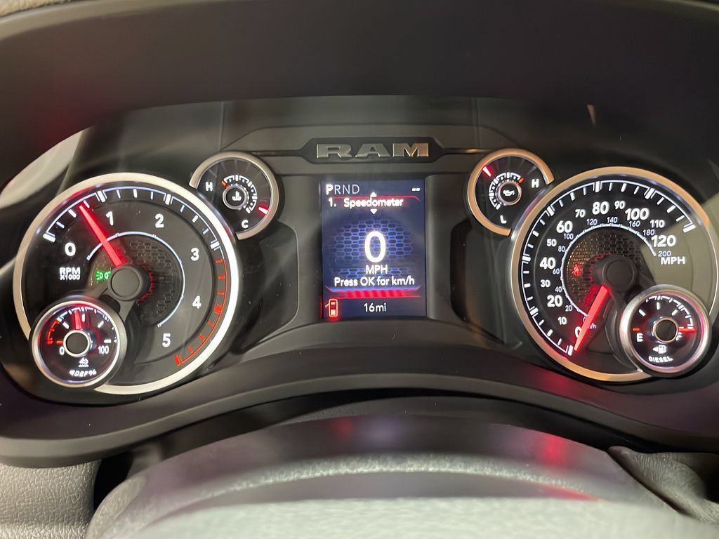 New 2026 RAM 2500 Tradesman AWD/4WD image 20