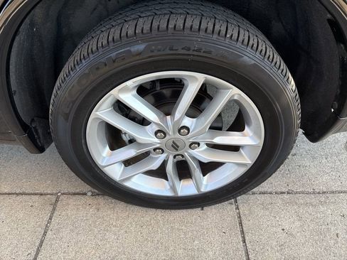 Used 2024 Dodge Durango GT image 41