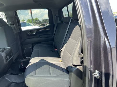 Used 2022 Chevrolet Silverado 1500 LT Trail Boss w/ Convenience Package II AWD/4WD image 24