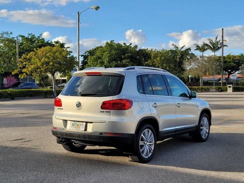 Used 2013 Volkswagen Tiguan SE image 5