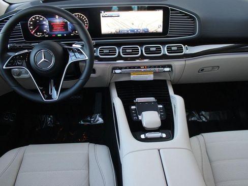 New 2026 Mercedes-Benz GLE 450e 4MATIC image 31