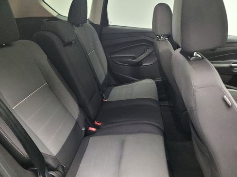 Used 2015 Ford Escape SE image 19