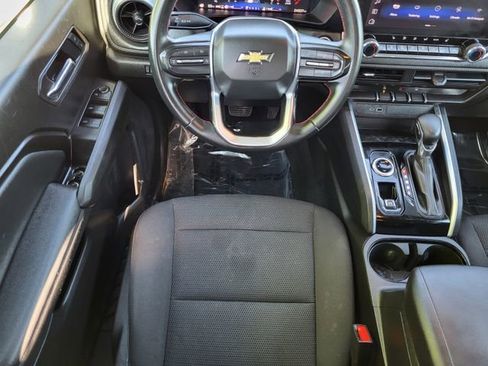Used 2025 Chevrolet Colorado LT image 19