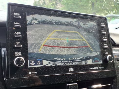 Used 2022 Toyota Camry XSE FWD image 14