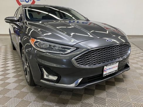 Used 2020 Ford Fusion Titanium image 2