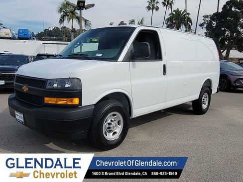 New 2026 Chevrolet Express 2500 w/ Driver Convenience Package RWD image 16