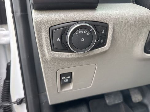 Used 2016 Ford F150 XL w/ Equipment Group 101A Mid image 16