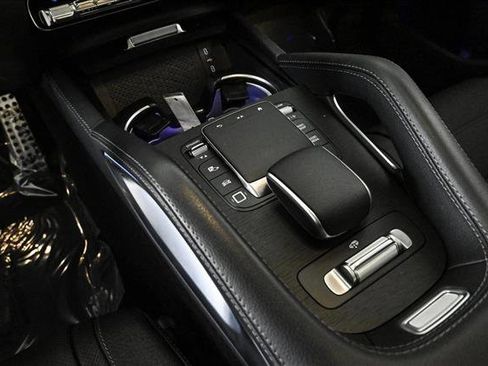 Certified 2025 Mercedes-Benz GLS 450 4MATIC image 13