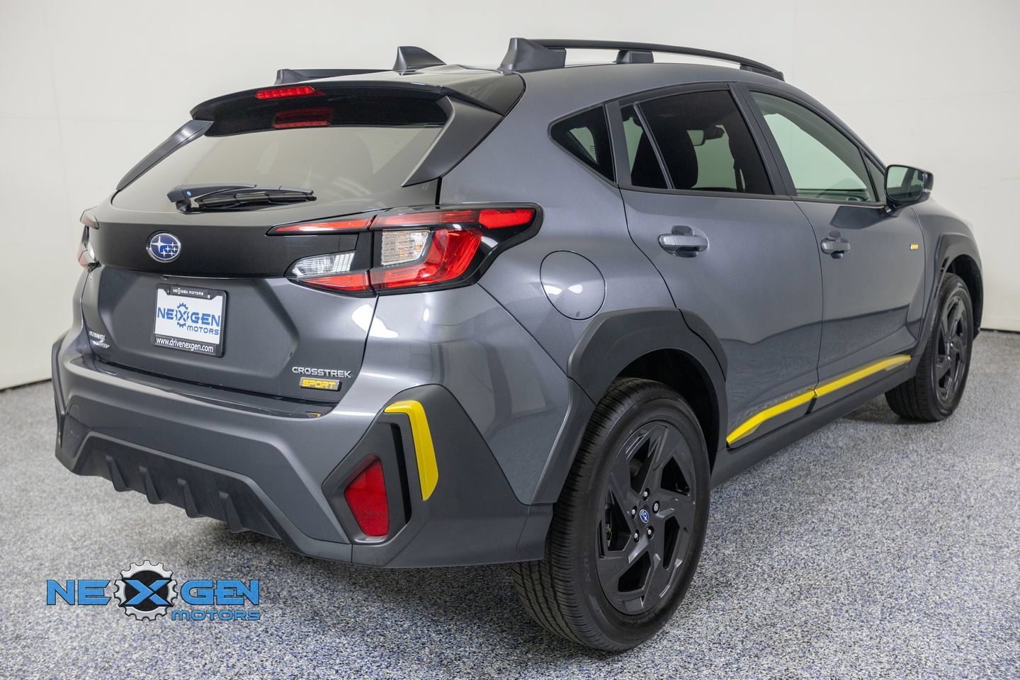 Used 2025 Subaru Crosstrek 2.5i Sport w/ Crosstrek Mirror Package AWD/4WD image 8
