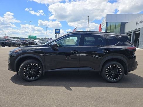 New 2026 Nissan Rogue Dark Armor AWD/4WD image 9