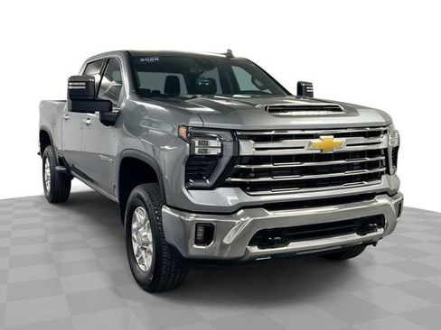 Certified 2026 Chevrolet Silverado 2500 LTZ AWD/4WD image 1