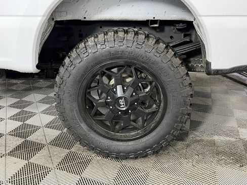 Used 2024 Ford F350 XLT image 26