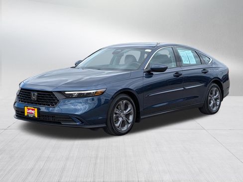 Used 2024 Honda Accord EX image 3