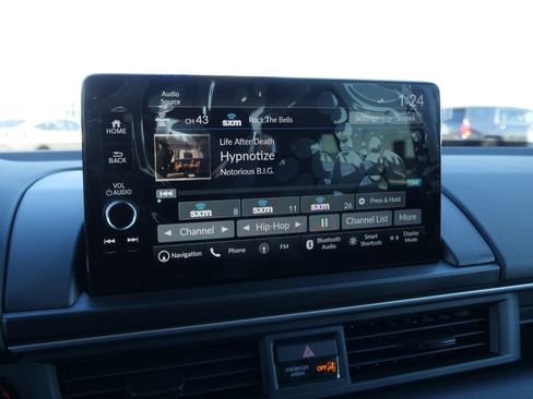 New 2025 Honda Pilot Touring image 27