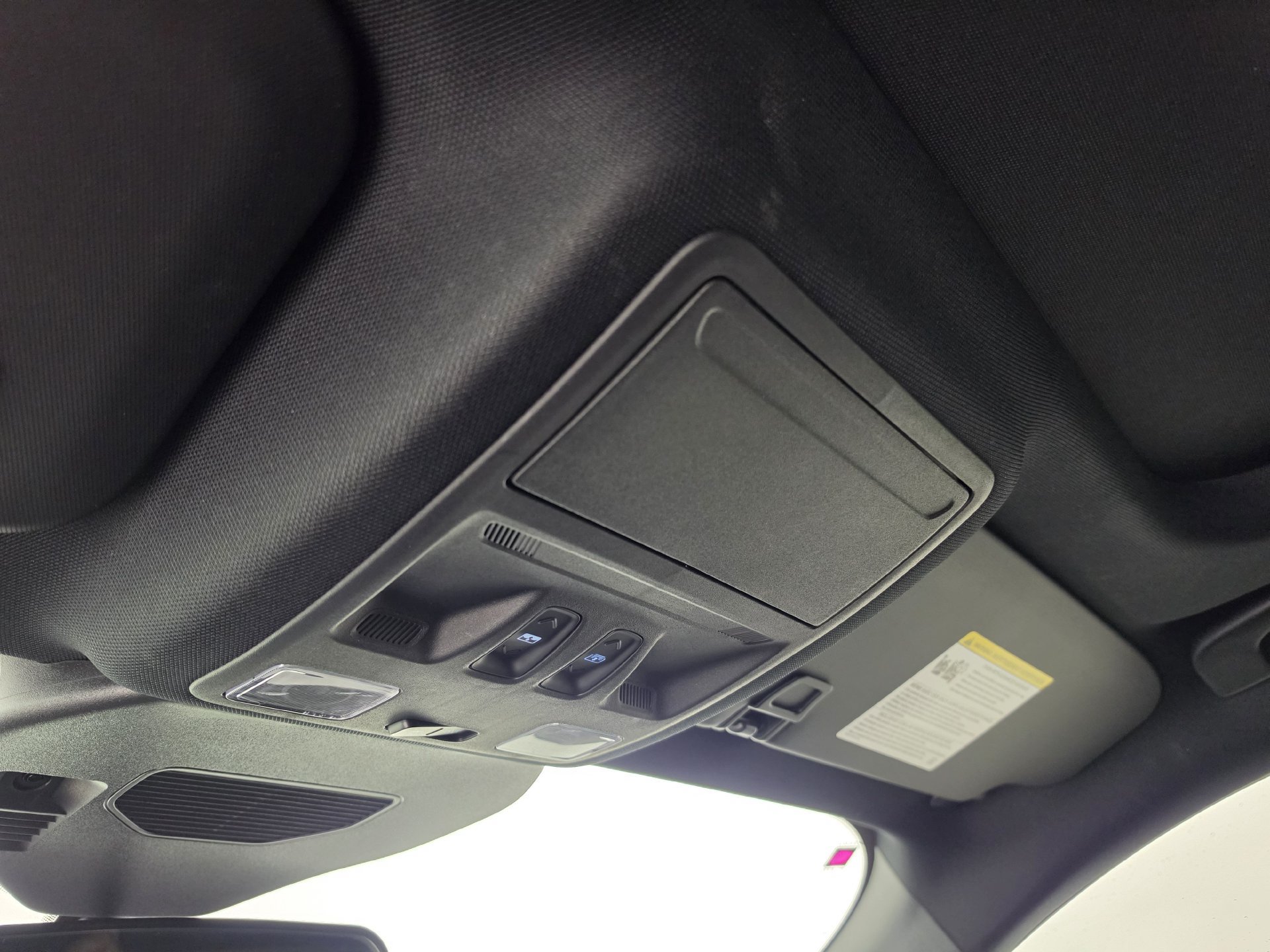Used 2025 Ford Escape ST-Line w/ Equipment Group 301A FWD image 18