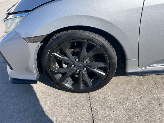 Used 2018 Honda Civic Sport image 29