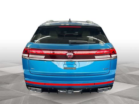 Certified 2024 Volkswagen Atlas Cross Sport SEL Premium R-Line AWD/4WD image 7