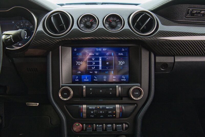 Used 2021 Ford Mustang Shelby GT500 w/ Technology Package RWD image 28