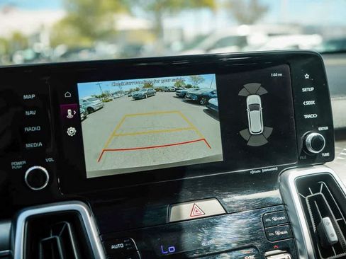 Certified 2023 Kia Sorento EX w/ Panoramic Sunroof Package FWD image 22