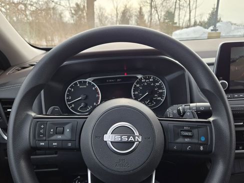 Used 2023 Nissan Rogue SV AWD/4WD image 29