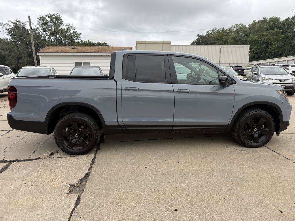 Used 2024 Honda Ridgeline Black Edition image 7