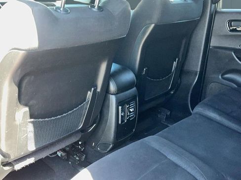 Used 2021 Dodge Durango GT w/ Blacktop Package RWD image 15