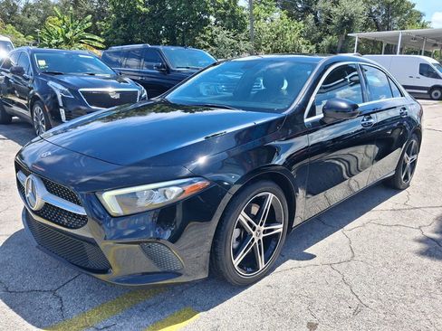 Used 2019 Mercedes-Benz A 220 4MATIC image 2