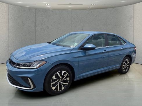 Used 2026 Volkswagen Jetta S FWD image 8