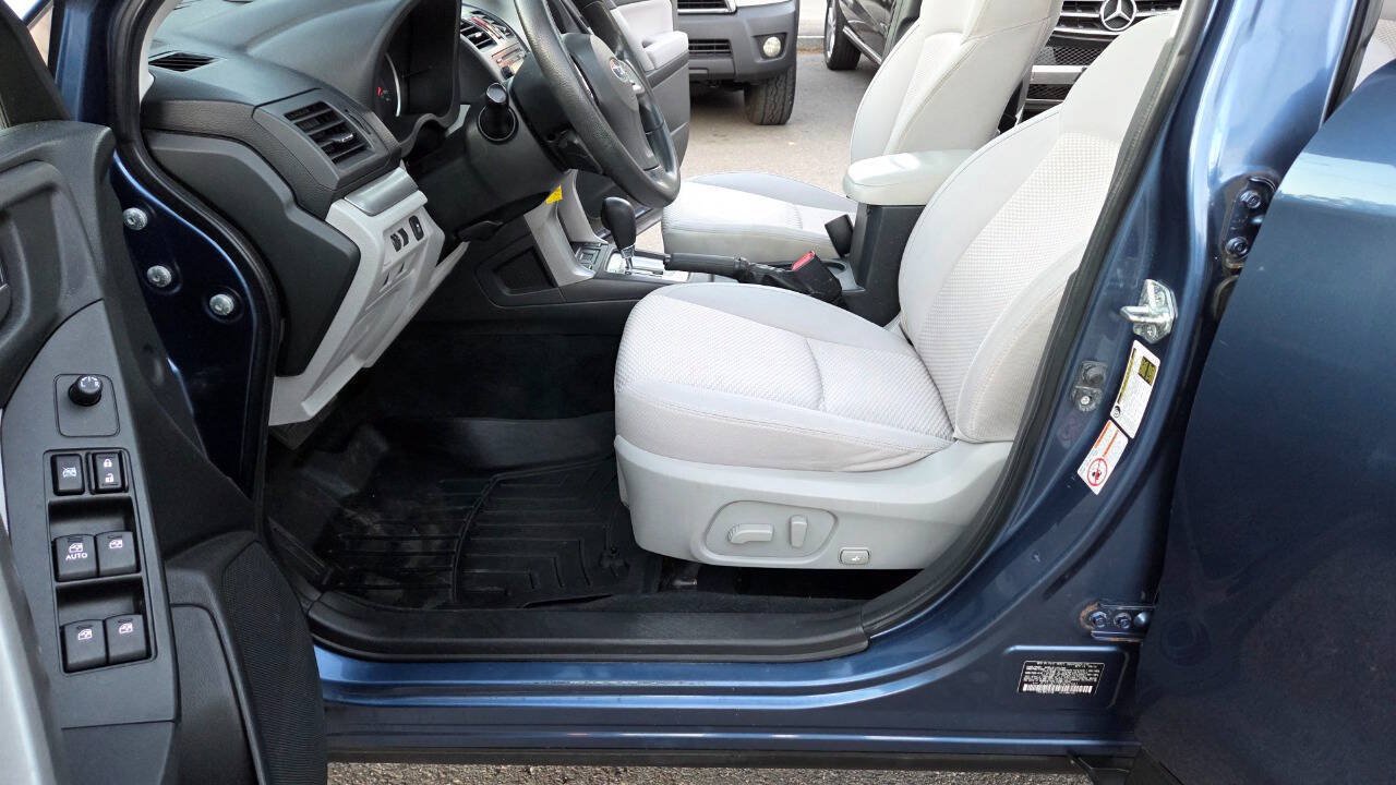 Used 2014 Subaru Forester 2.5i Premium w/ All-Weather Package AWD/4WD image 24