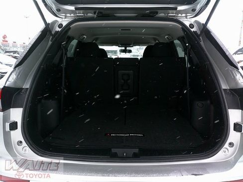 Used 2022 Mitsubishi Outlander ES image 19