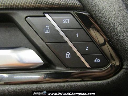 Used 2024 GMC Sierra 2500 AT4 w/ Technology Package image 35