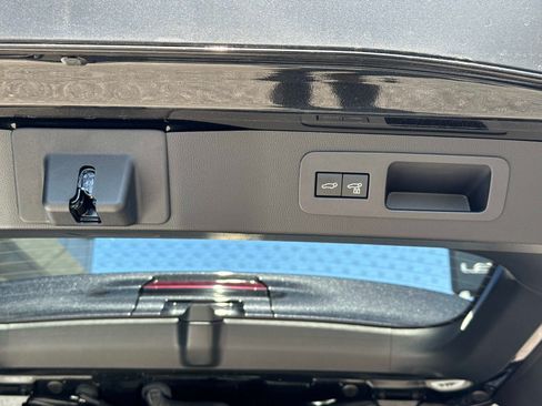 New 2026 Lexus LX 700h Luxury AWD/4WD image 12