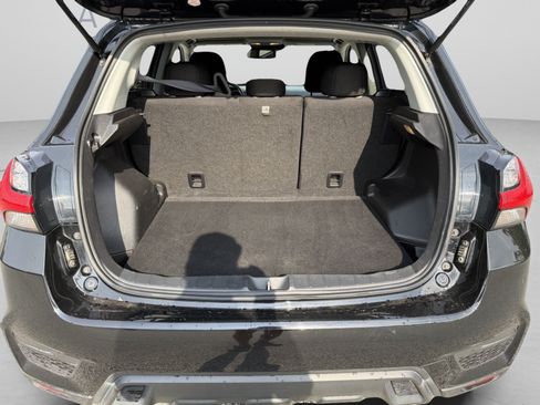 Used 2020 Mitsubishi Outlander Sport SE AWD/4WD image 27
