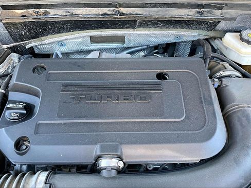 Used 2021 Buick Envision Essence FWD image 31