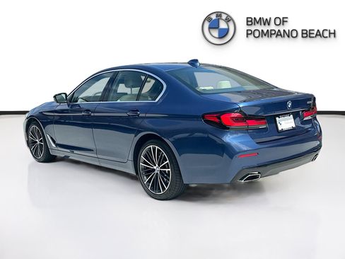 Used 2023 BMW 530i w/ Premium Package RWD image 5