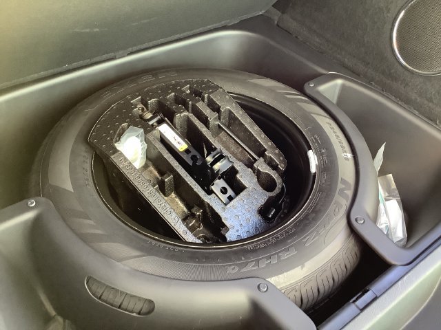 Used 2020 Jeep Grand Cherokee Altitude AWD/4WD image 31