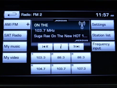 Used 2014 Land Rover Range Rover Sport Autobiography image 16