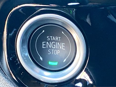 New 2025 Chevrolet Silverado 1500 LT image 14