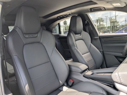 New 2025 Porsche Macan Turbo Electric image 27