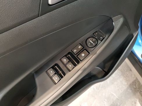Used 2017 Hyundai Tucson SE AWD/4WD image 12
