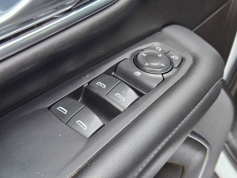 Used 2021 Chevrolet Suburban LS w/ Driver Alert Package AWD/4WD image 12
