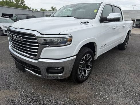 Used 2025 RAM 1500 Laramie AWD/4WD image 1