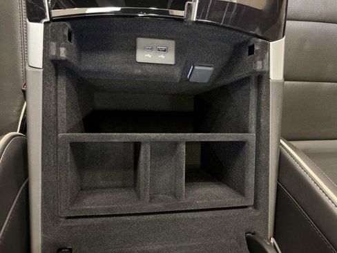 Used 2025 Cadillac Escalade ESV Sport w/ Touring Package image 41