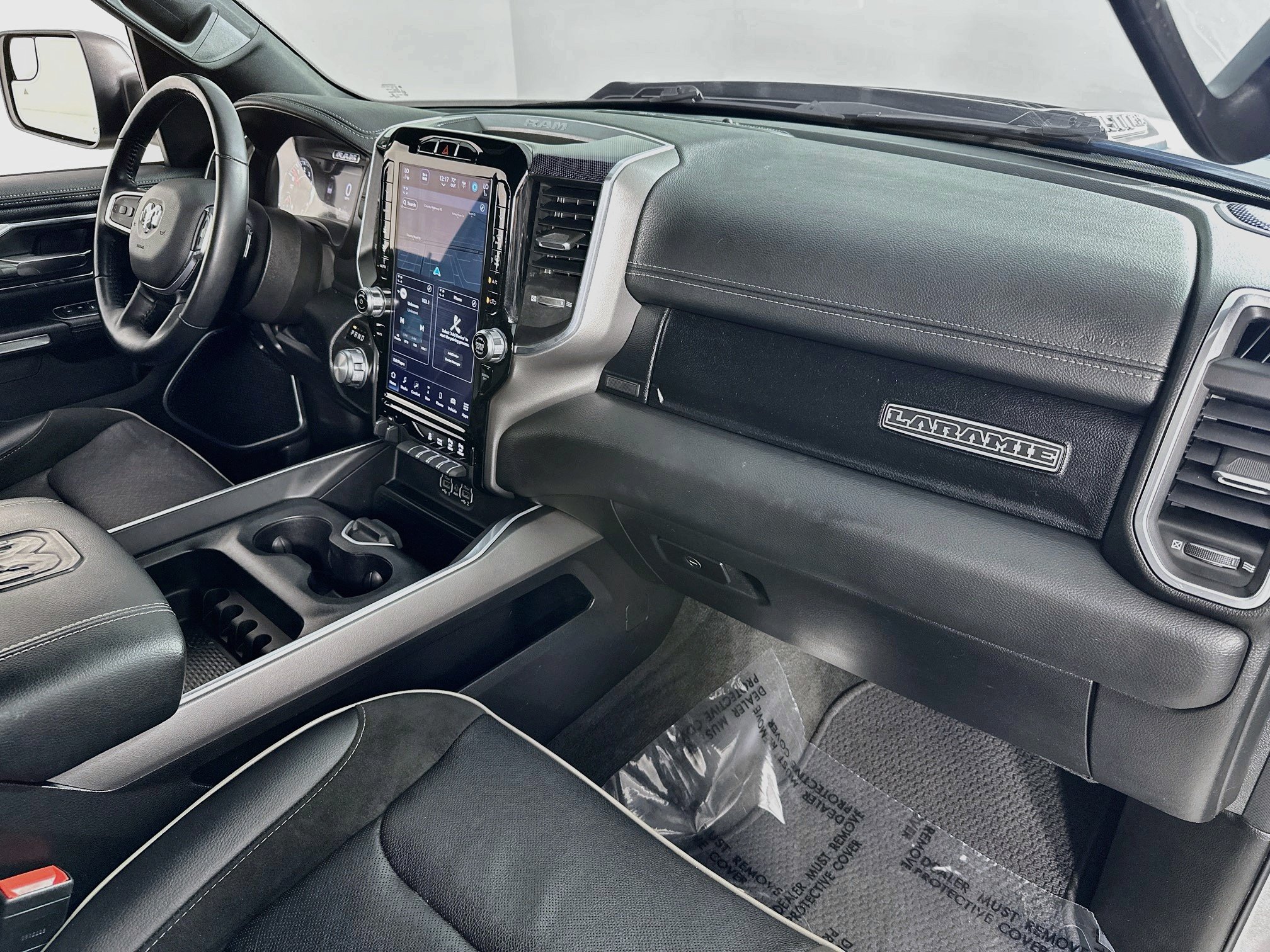 Used 2022 RAM 1500 Laramie w/ Sport Appearance Package RWD image 28